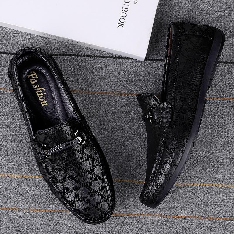 Fashion New Arrival Black Loafers Men's Genuine Leather Slip on Flats High Quality Male Business Shoes Soft Sole Casual Shoes Moccasin