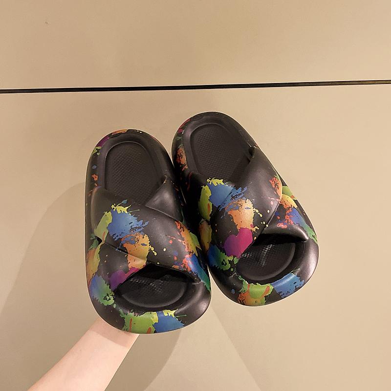 Fashion Slippers Casual Women's Shoes With Platform Shale Female Beach Slides Luxury Sabot Massage Flat Summer Graffiti Fashion Shoes Wo