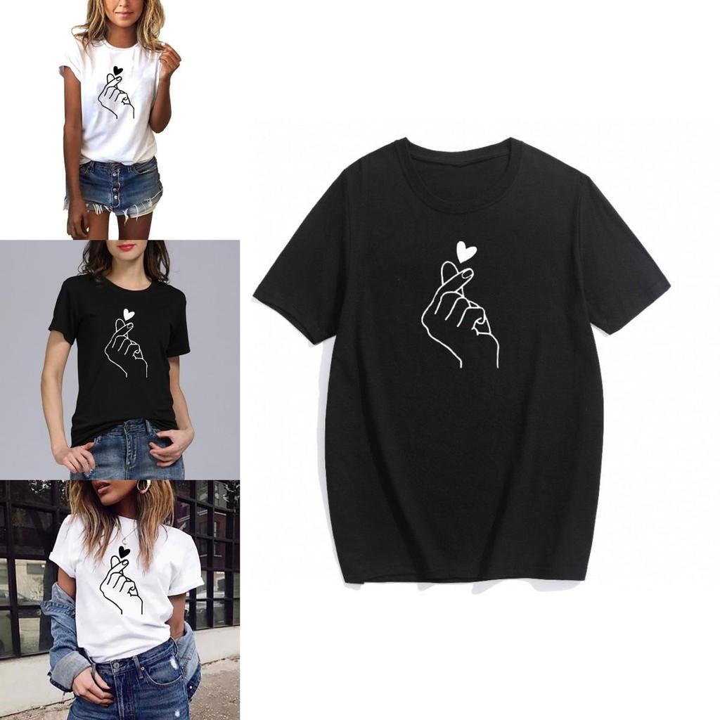 Stylish Heart Print T-shirt For Women Featuring Soft Comfortable Fabric And Casual Design