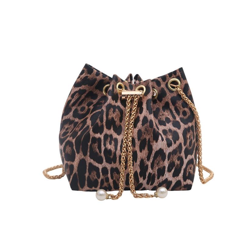 Fashion Woven Elegant Chain Bag for Women, Bucket Bag, Casual and High-end Single Shoulder Crossbody Bag