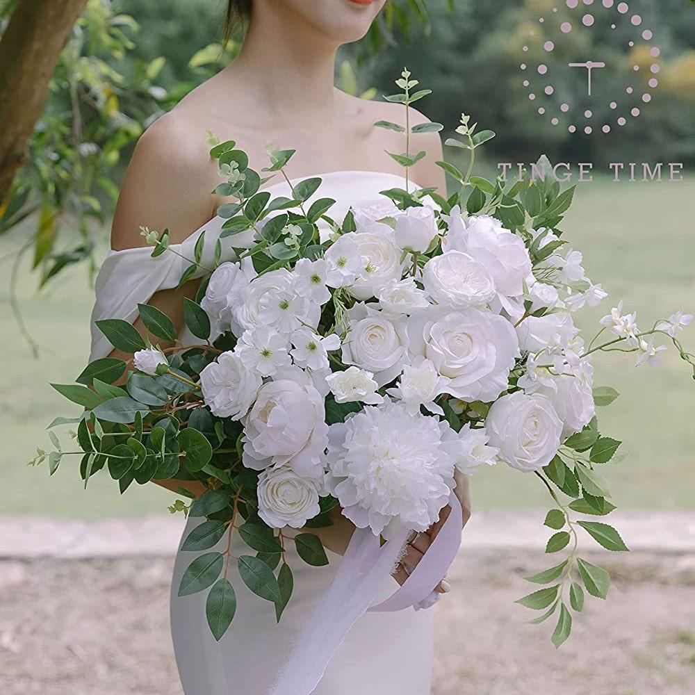 

Букет цветов, свадебная лента, бусины, корейская свадебная церемония, имитация букета роз, фотосъемка в студии, реквизит для рук чистый белый