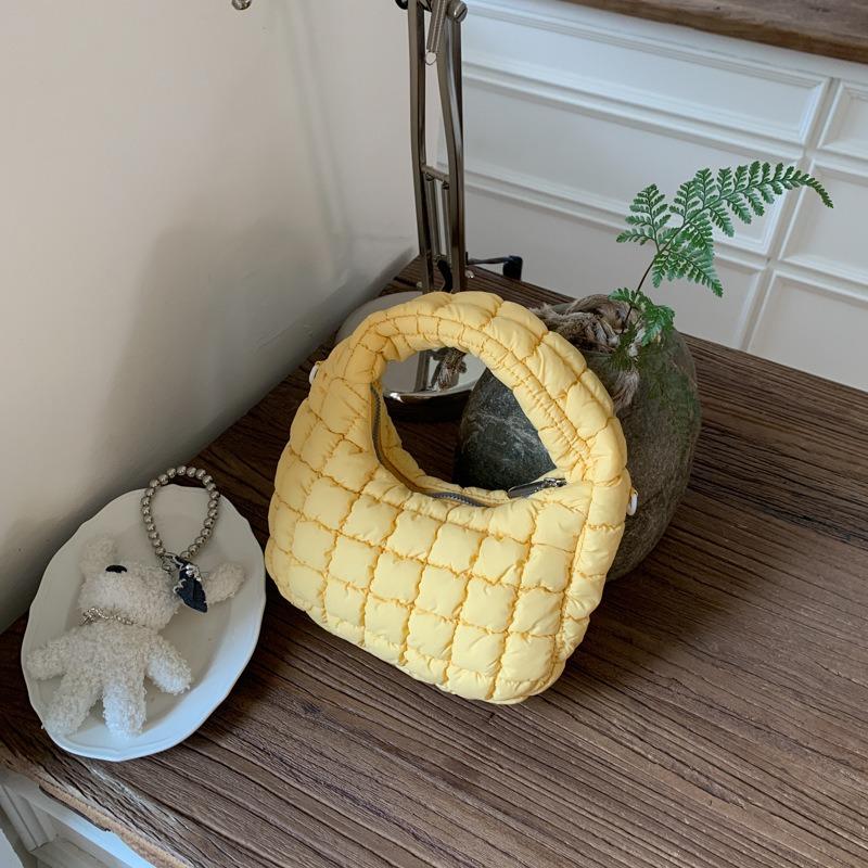 Cloud Bag New Mobile Phone Bag Waffle Trendy Pleated Shoulder Messenger Bag Portable Shoulder Women's Bag