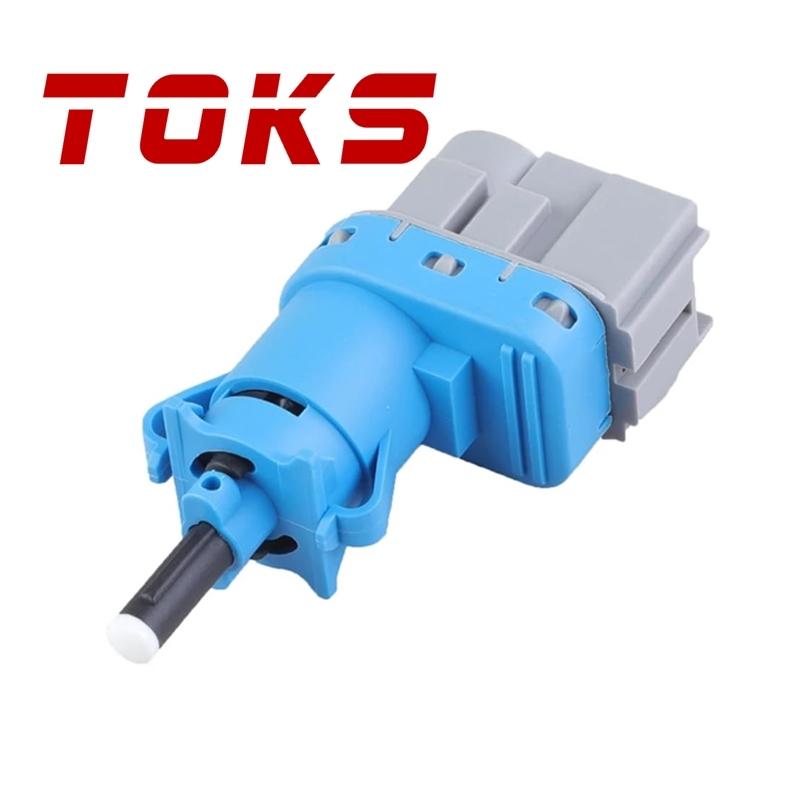 8T4796854M Brake Light Switch For 2013-2017 Ford C-Max E150 E250 E350 E450 Edge Escape Expedition Explorer F150 F250