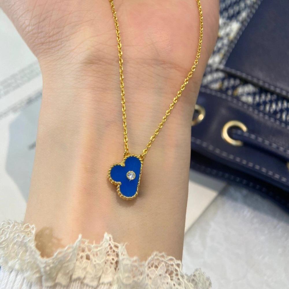 V Gold Four-leaf Clover Plated 18K Gold Necklace with Jewelry Women's High Version White Fritillary Rose Gold Pendant Light Luxury Niche