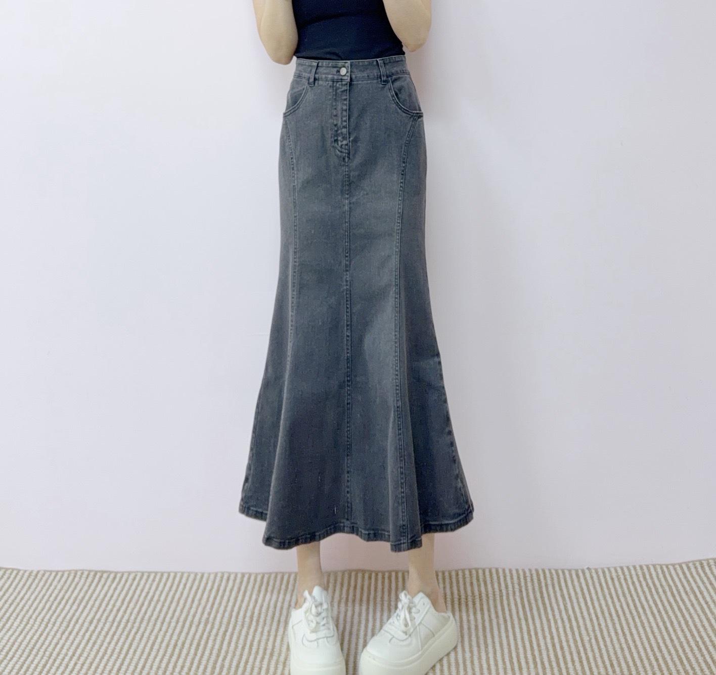 2026 Autumn High Waist Slimming Fishtail Denim Skirt
