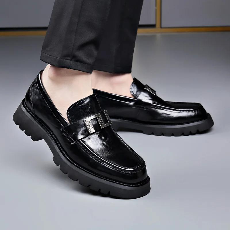 FashionFashion Large Size Thick Sole Male Loafers Designer New Retro Metal Decoration Men's Dress Shoes Casual Leather Man Shoes