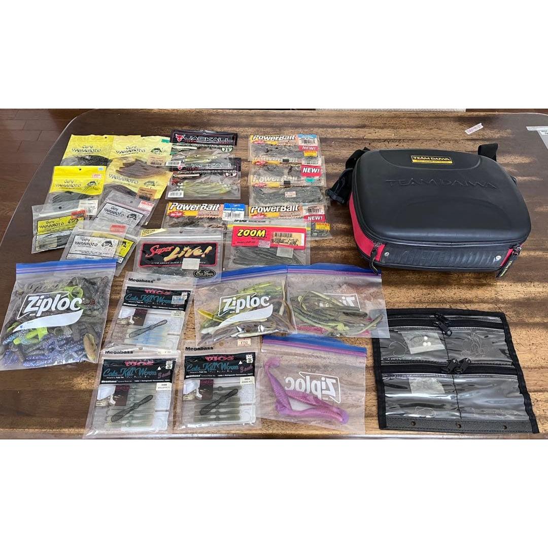 Used Bass fishing worms bulk set sold in bulk