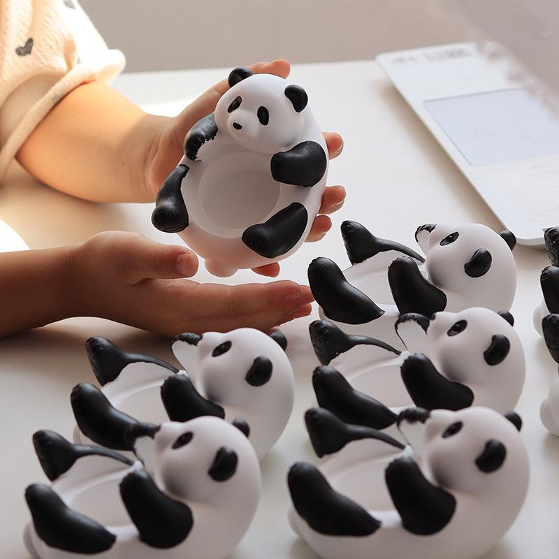 Adorable 3D Gypsum Cartoon Panda Candle Holder - Handmade Scented Candlestick Long-lasting Fragrance Ambience Decor Gift
