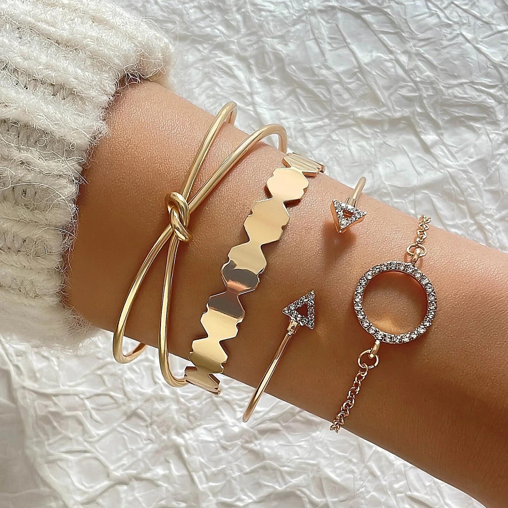 4Pcs/Set Trendy Individuality Open Mouth Bracelet Set for Women Zircon Gold Color Butterfly Pearl Open Cuff Bangle Girls Jewelry