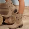 Amerikanische Retro-Kurzstiefeletten für Damen im Herbst und Winter, neue hohle, spitze Westernstiefel mit dickem Absatz