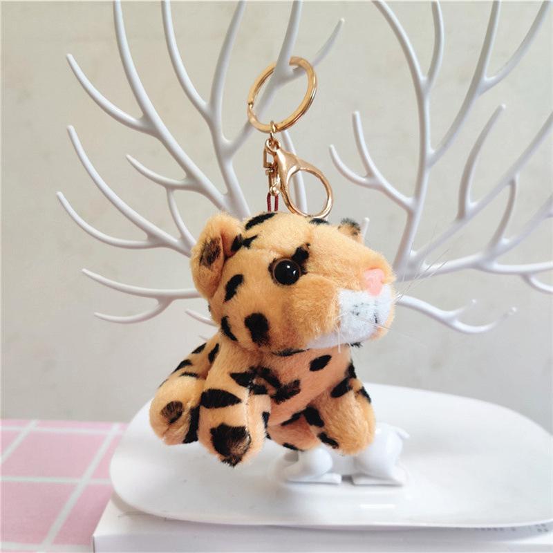 Simulation tiger keychain doll, cute tiger plush toy pendant, leopard doll girl doll gift