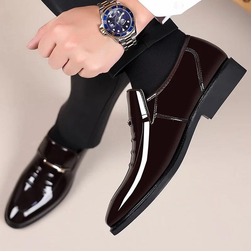 

Black Patent Leather Shoes Slip On Formal Men Shoes Plus Size Point Toe Wedding Shoes for Male Elegant Business Casual Shoes 48 коричневий