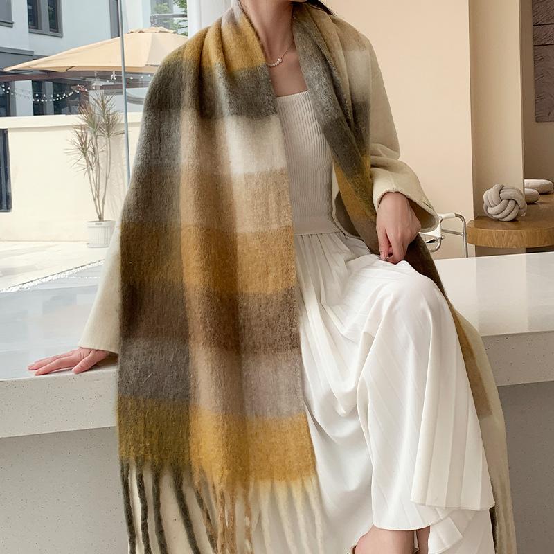 Winter New Scarf Women's Winter Thickened Warm Scarf Colored Plaid Fringed Scarf Shawl Fashionable Outer Cover