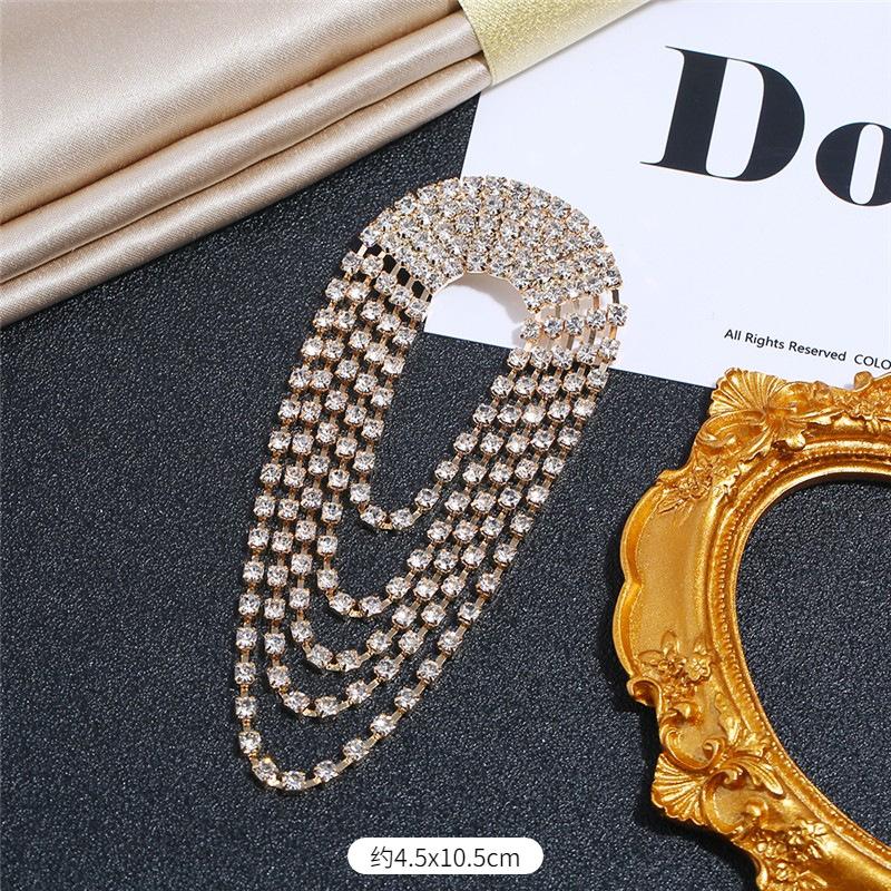 Europäische und koreanische Luxus-Persönlichkeit Flash Diamant Fransen Brosche Temperament vielseitig Perlen Corsage Reihe Diamant Anstecknadel Anzug Strickjacke Accessoires
