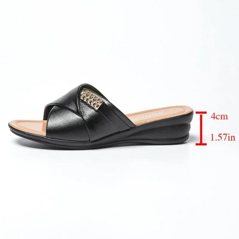 Sommer Damen Fußbekleidung Mode Hausschuhe Keilabsatz Sandalen Schuhe Damen Weiche Sohle Bequeme Hausschuhe