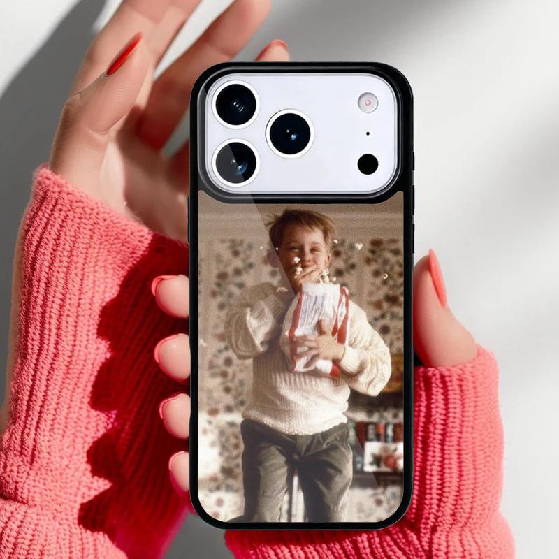 Home Alone print Phone Case for iPhone 17 16 15 14 13 Pro Max Back Cover for 12 11 Pro Coque
