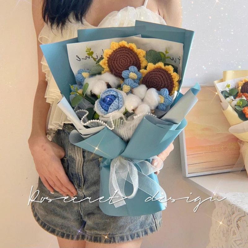 Handmade Knitted Rose & Sunflower Crochet Bouquet - Festival Gift