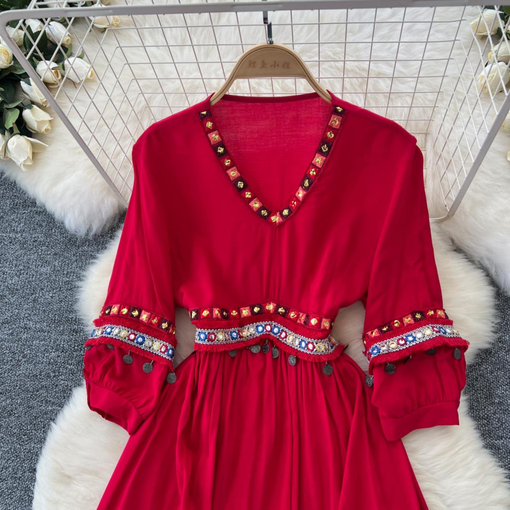 Abito Slim Vintage Ricamato Scollo a V per Donna Paillettes Frange Vocation Spiaggia A-line Abiti Casual Monopezzo Vestido Mujer Nuovo