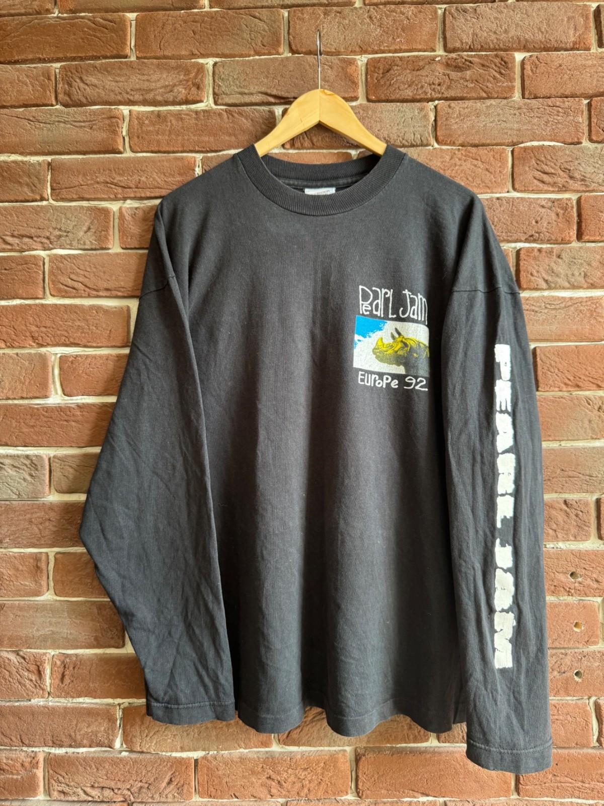 Vintage 90s Rare Pearl Jam Rhinos Grunge Band T Shirt Hype xl music for rhinos Unisex T-Shirt S