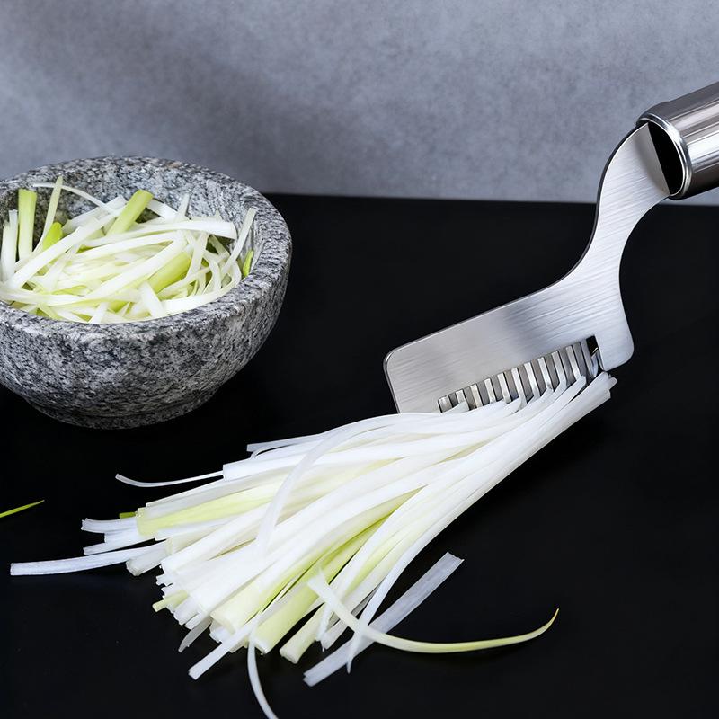 1Pc Stainless Steel Green Onion Cutter Shred Silk Knife Curved Cutter Head Design Food Speedy Chopper Kitchen Gadgets