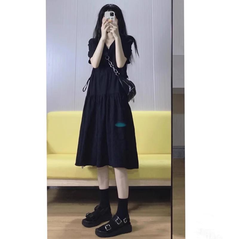 

Petite French Black V-Neck Slimming Dress - Women s Summer 2025 Hepburn Style XL for 60-65kg