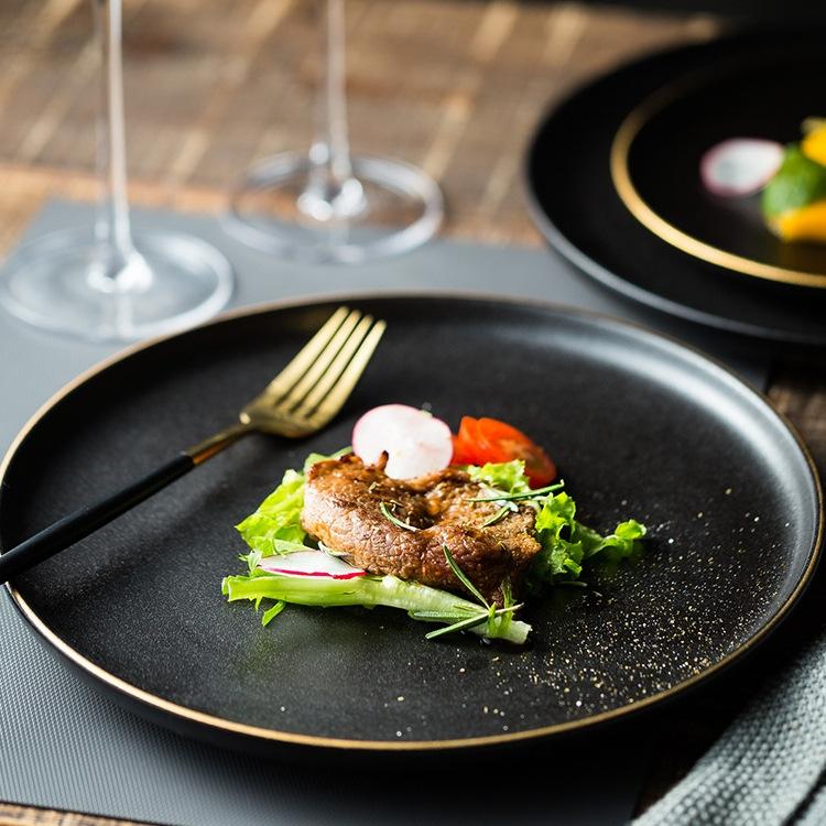 Black Frosted Steak Plate Gold Plated Ceramic Round Western Food Plate Home Cooking Dishes El Restaurant Tableware Kitchen