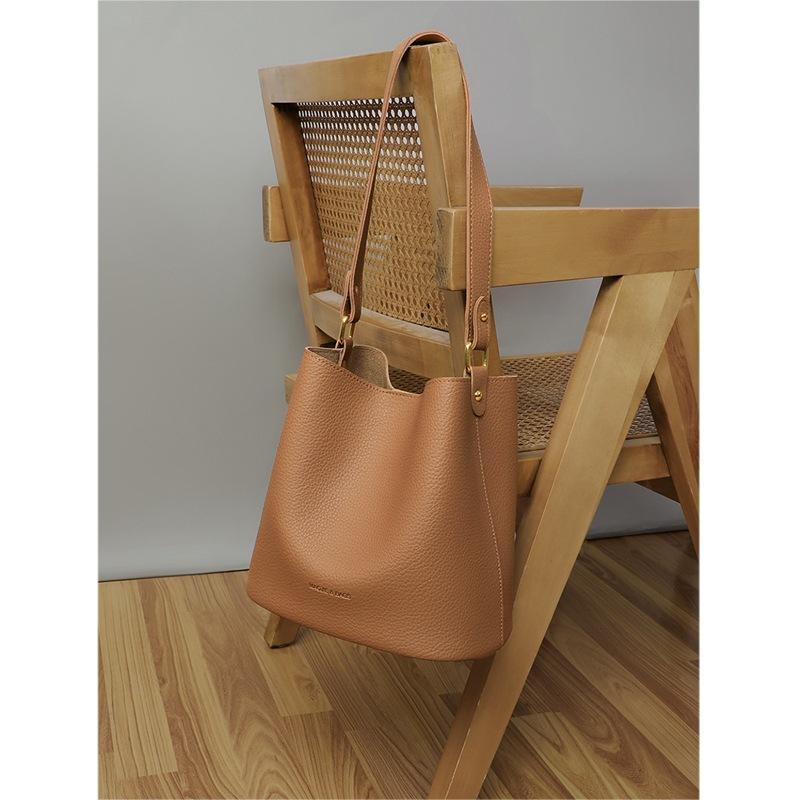 Bag Women'S Bucket Bag Autumn Fashion Crossbody Leather Premium Large Capacity Shoulder Bag