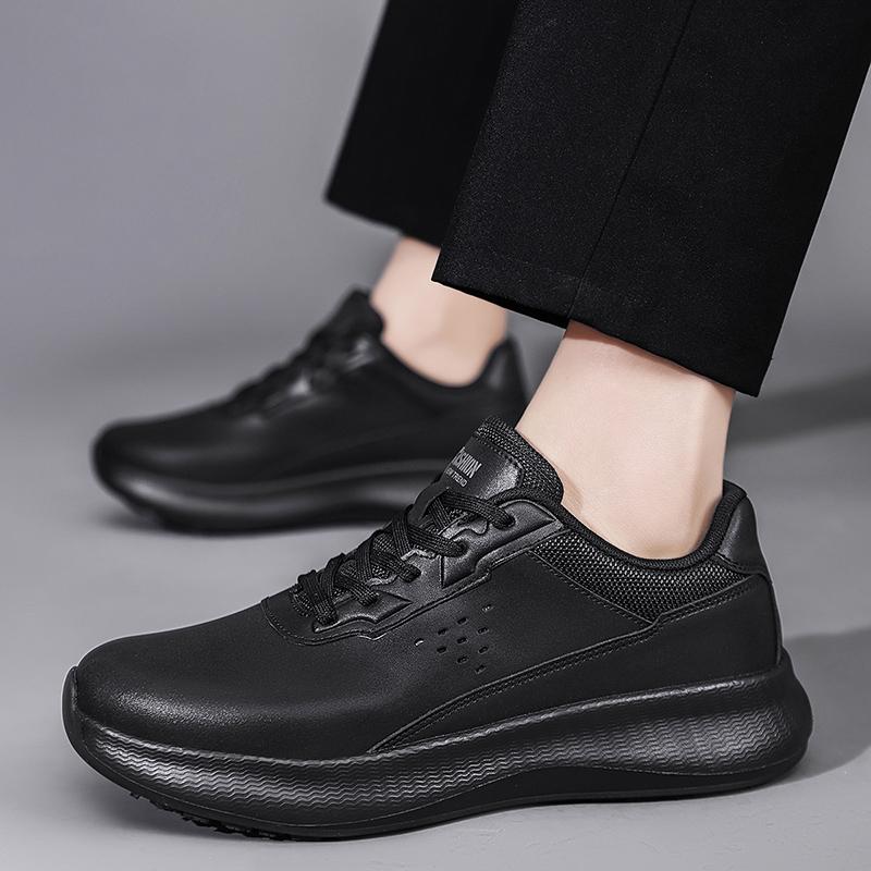 Scarpe da Lavoro Impermeabili Antiscivolo per Chef per Personale di Cucina e Ristorante Calzature Comode Sicure per Camminare Taglia 39-46