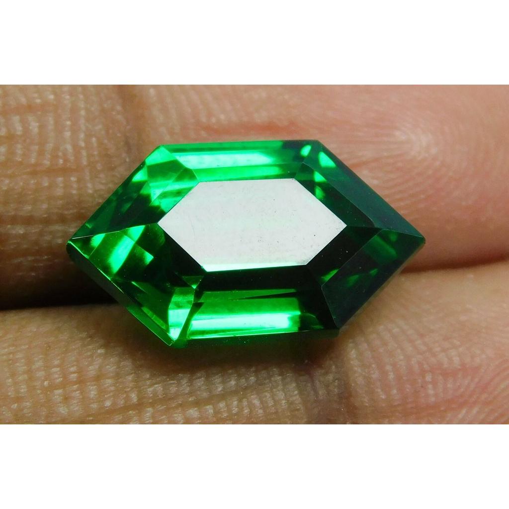 Natural Tsavorite Garnet Fancy Cut Green 9 Ct Loose Gemstone