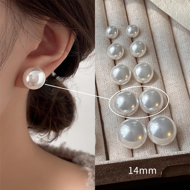 New Year's Pearl Stud Earrings: Women's Versatile 925 Silver Needles with Milky White Pearls