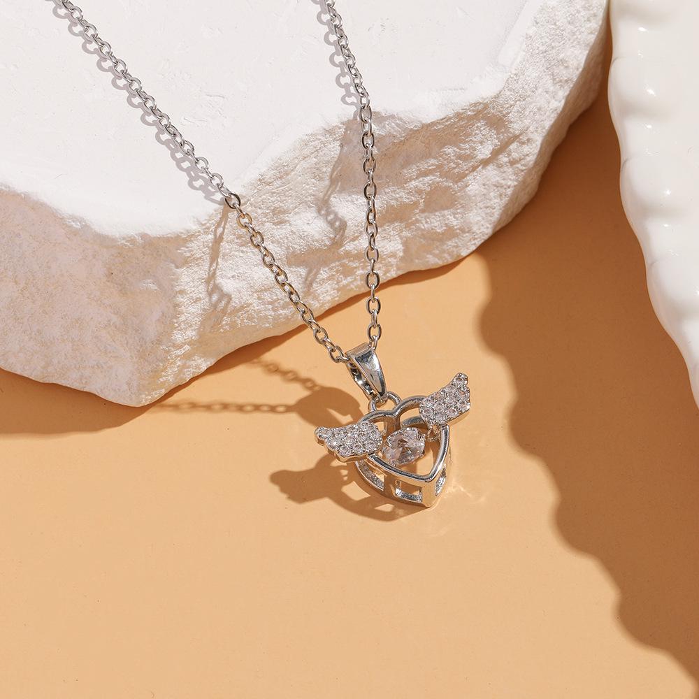 Women's Silver Titanium Steel Necklace with Micro-Inlaid Zircon - Elegant, Durable Clavicle Chain Jewelry