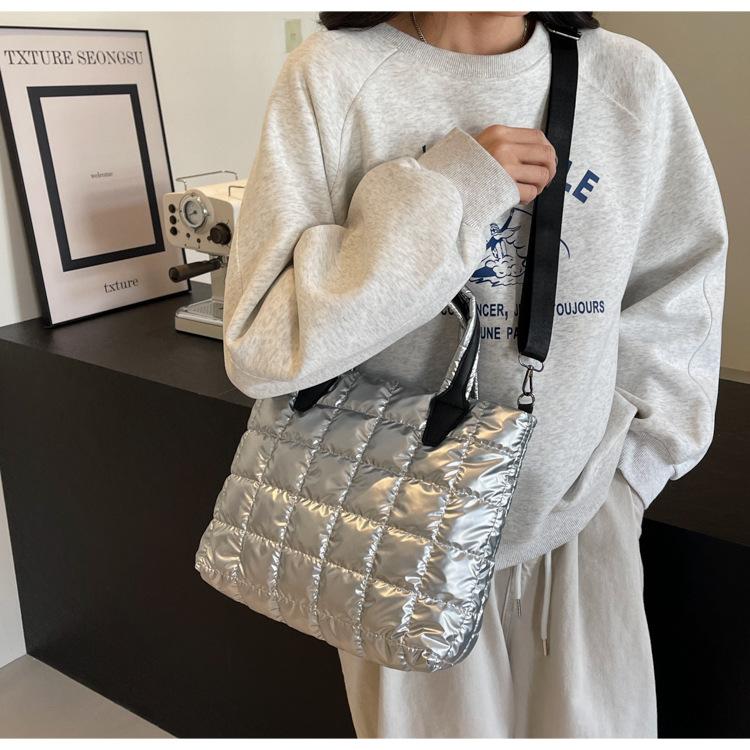 Internet Celebrity Cotton Quilted Padded Women's Handbags Nylon Solid Color Grid Female Shoulder Crossbody Bags Large Capacity Ladies Tote Bag Satchel