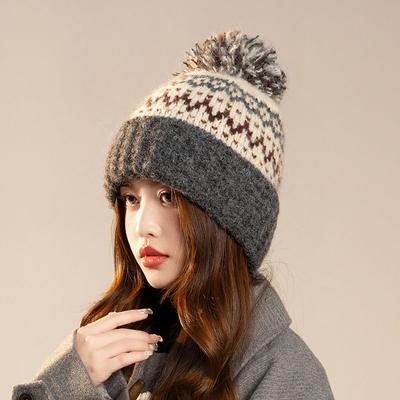 Fashion Color Matching Hairball Ear Protection Warm Hat Women's Winter Cycling Fleece Cold-proof Wool Hat Ethnic Wind Hat