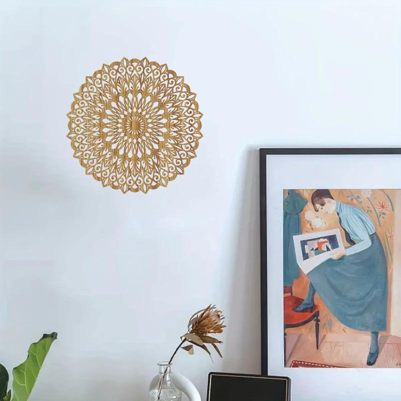 Metall-Wanddekoration in Goldton