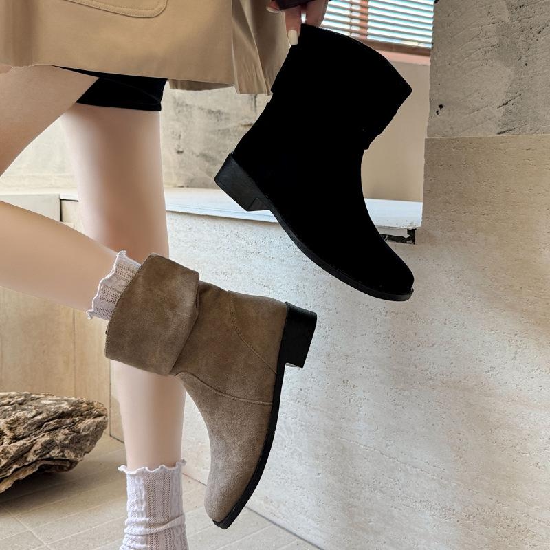 Bottes Martin Vintage Automne 2025 pour Femmes Bottes Boken Littéraires Mori et Bottines à Manchon Une Pédale Petites Bottes Courtes