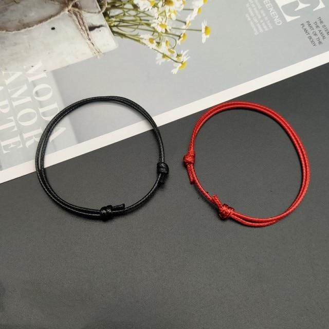 2 Pcs /Lot Cross Couple Wrist Bracelet New Arrival Stylish Fashionable White Black Color Charm Bracelets Present Gift Idea Friend Lover Handmade