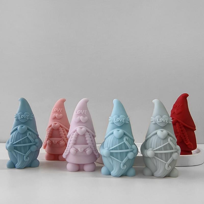 Love Heart Gnome Silicone Mold DIY Epoxy Resin Molds Table Ornament Mould Scented Candle Plasters Making Tool Easy Clean