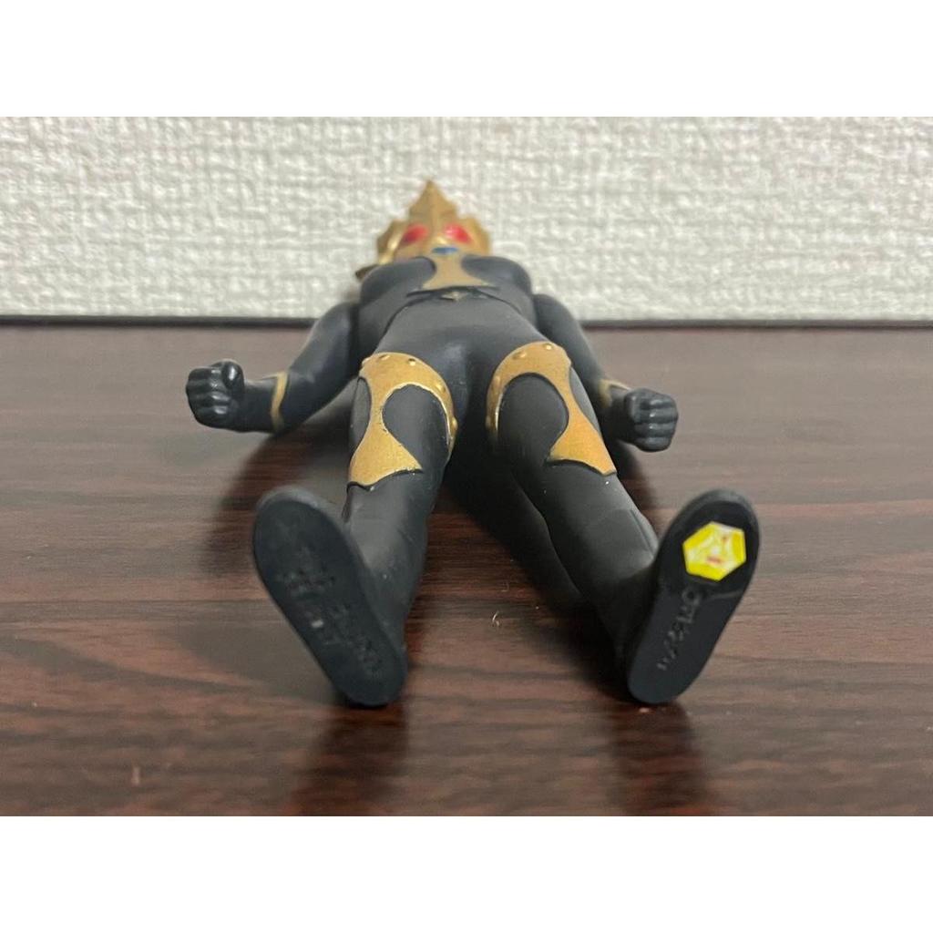 Used Ultra Hero Series Ultra Monster Series Ultraman King Bulky Alien Monster Figure 2013 Soft Vinyl