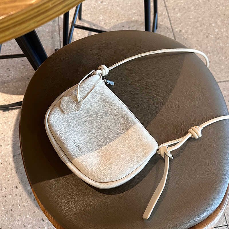 

Leather Phone Bag Women s Crossbody Small Bag First Layer Cowhide Shopping Walking Lightweight Simple Small and Versatile Saddle Bag Beige White
