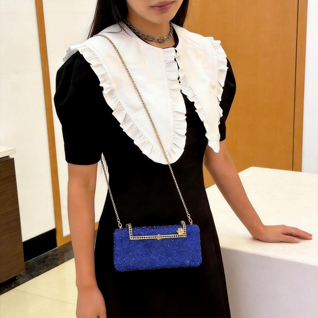 Fashion Wool Diamond Handbag Women's 2026 Spring New Fashion Exquisite Dinner Bag Shoulder Messenger Bag Bag