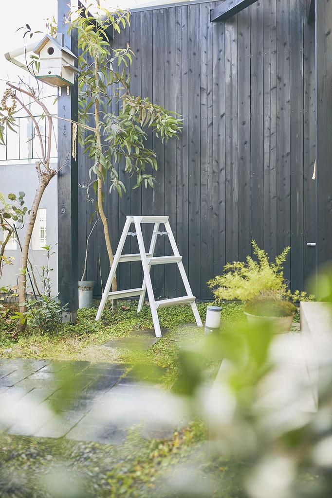 Hasegawa SE-8a(WH) 3-Stufen-Trittleiter, Weiß (79 cm) (17721), Modell 2020