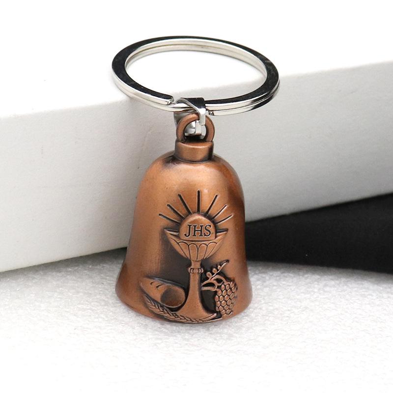 Retro Metal Jewelry Keychain with Bell Pendant - Car and Bag Decoration