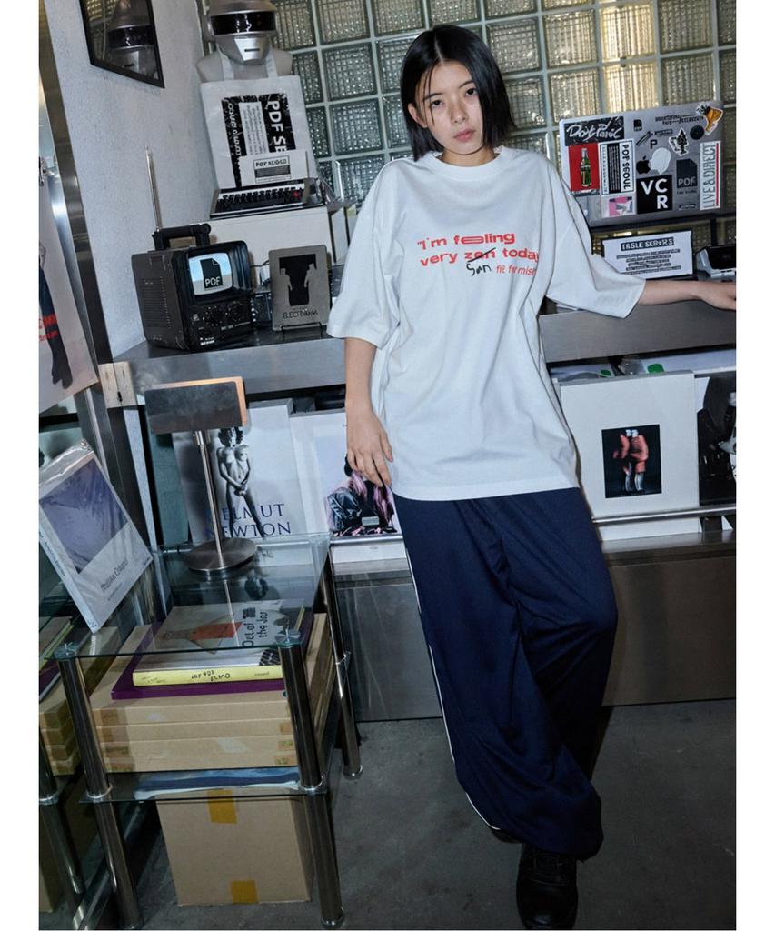 Saendeusaundeu (Unisex) Zen Slogan Short Sleeve T-Shirt White