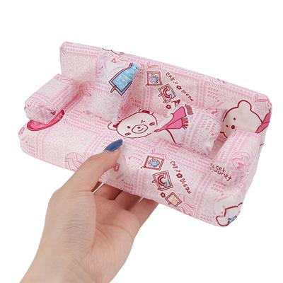 Set di mobili per divano in tessuto floreale piccolo per casa delle bambole con 2 accessori per bambole con cuscino