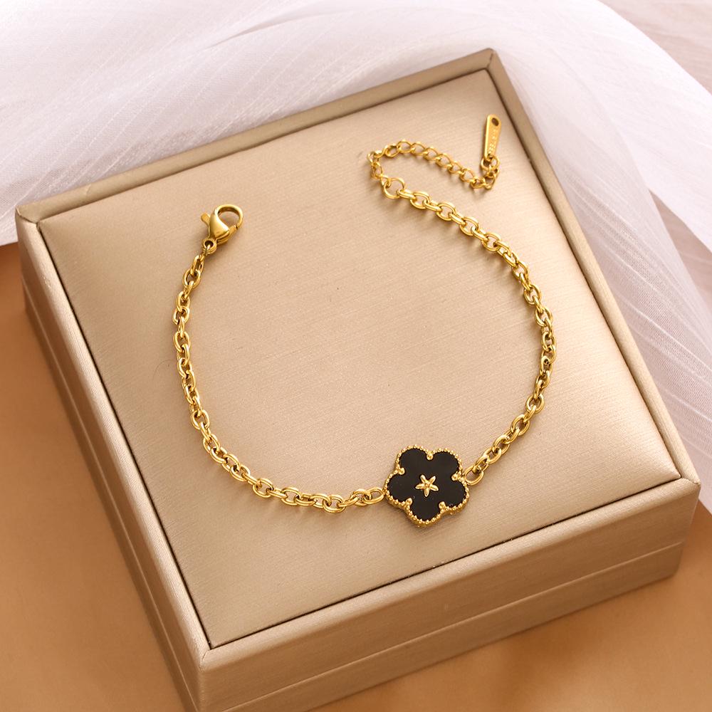 High-End Titanium Steel Four-Leaf Clover Bracelet with Shell Pendant – Durable, Fade-Resistant Design