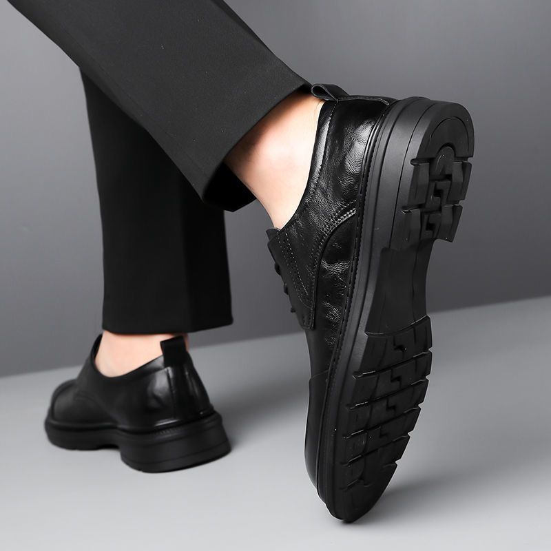 Round Toe Thick Sole Male Casual Shoe Classic Original on Sale Fashion 2025 Trend Comfortable New in Men's Leather Brogue Shoes