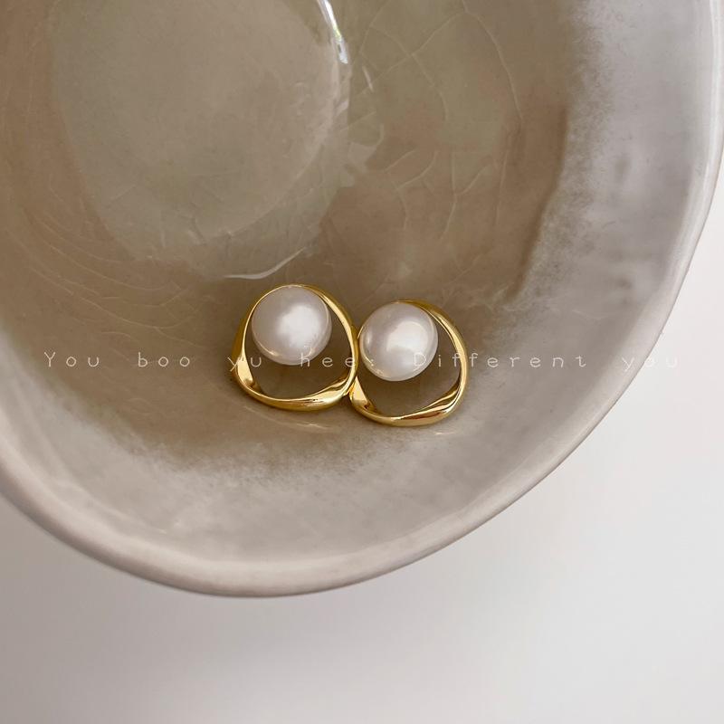 Elegant 2024 French Pearl Stud Earrings for Women - High-End Luxury, Hong Kong Style