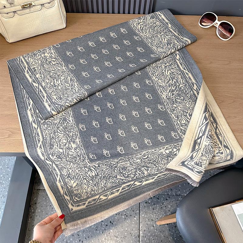 Double-sided Imitation Cashmere Geometric Texture Printing Thickened Warm Scarf Air-conditioned Room Neck Protection Shawl Outside