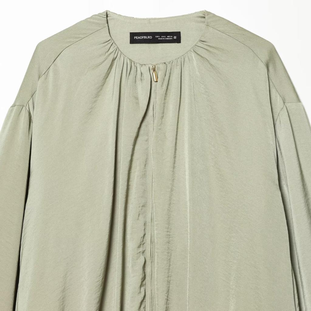 New, fluffy and elegant bomber jacket 8372102