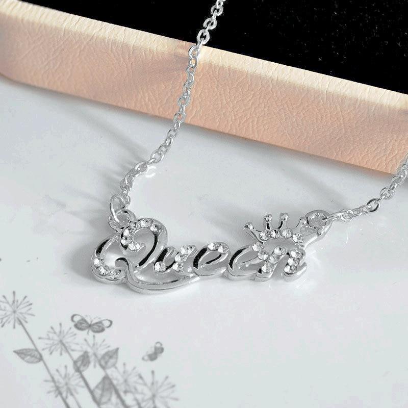 New Arrival Voguish Luxurious Gold Color Color Queen Crown Chain Necklaces Cubic Zircon Crystalline Pendant Necklace Women Modish Birthday Giveaway